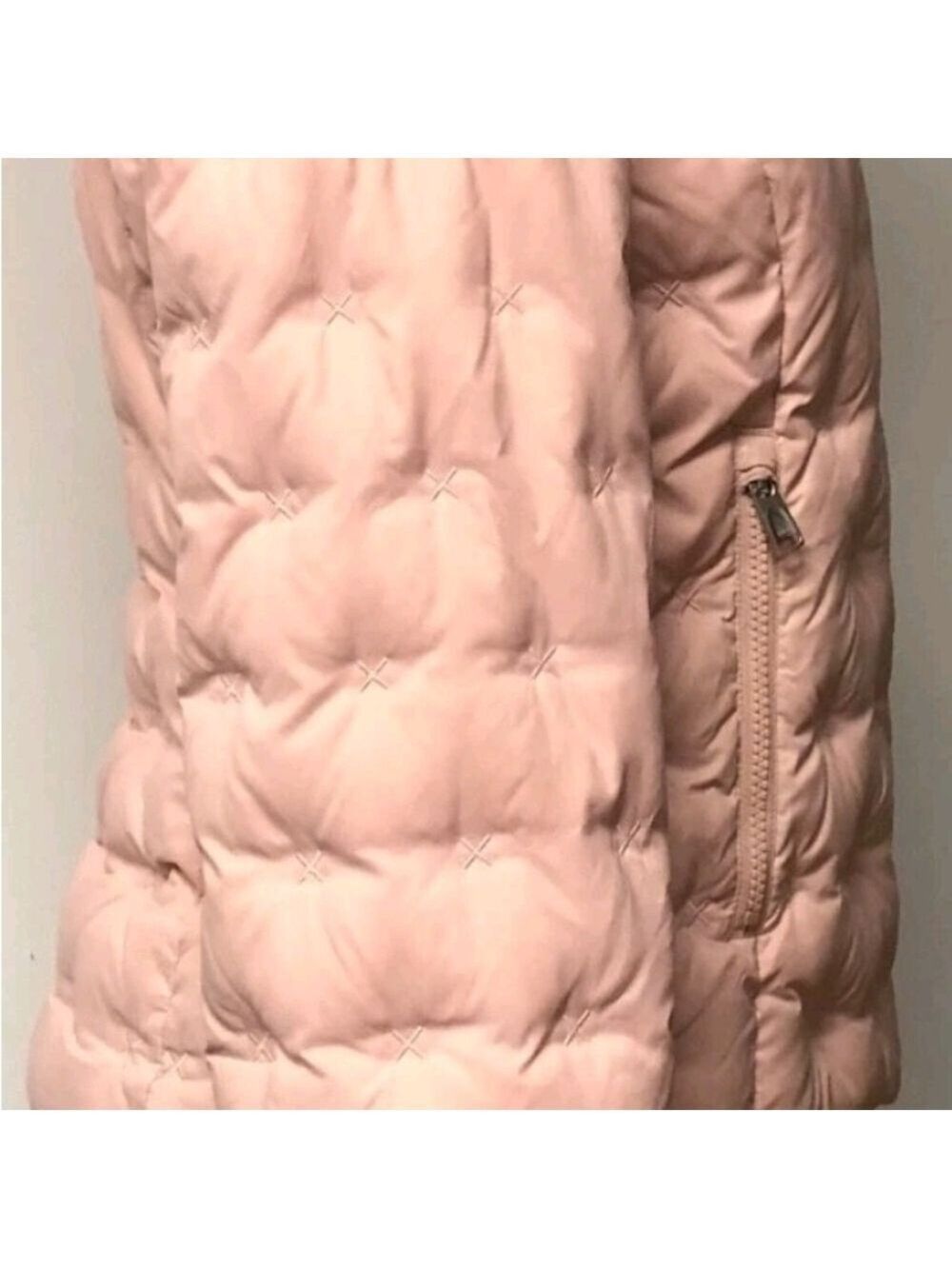 The North Face Pink Quilted Jacket - Picture 4 of 11